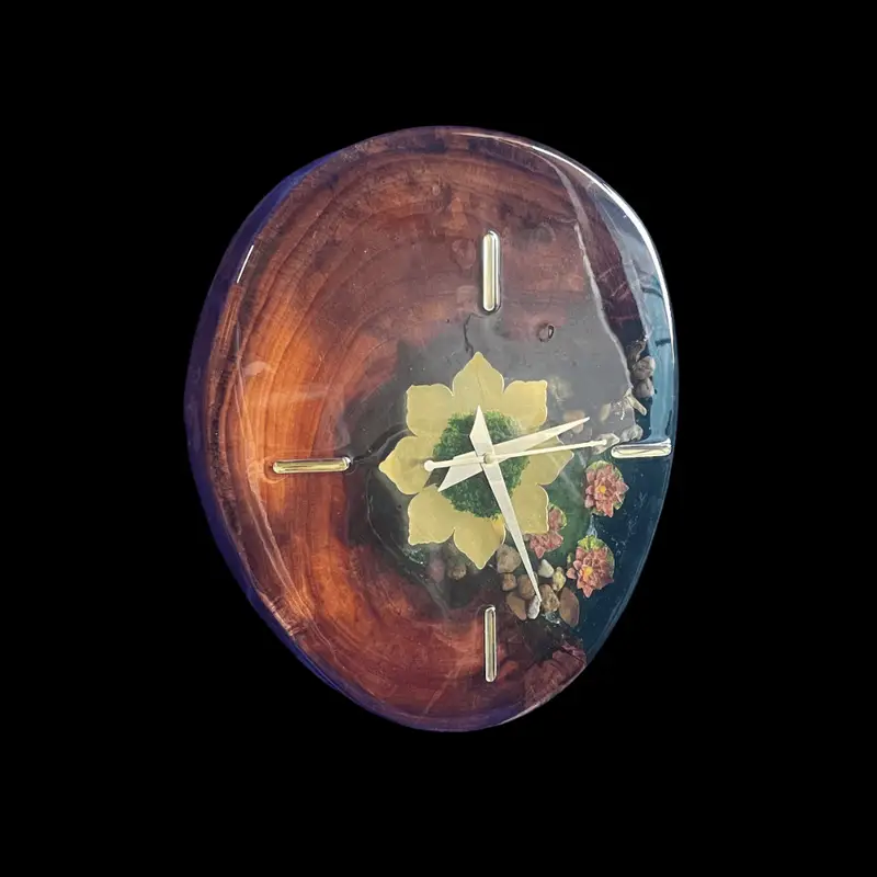 Resin Clock