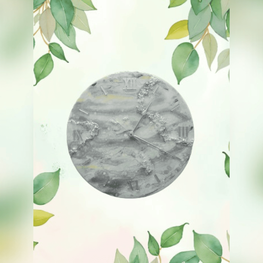 White Clock White Clock